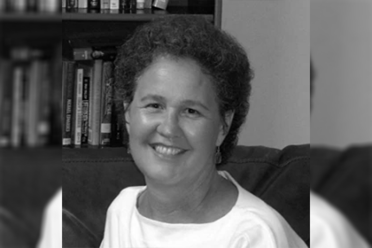 Black and white photo of Linda Darling-Hammond